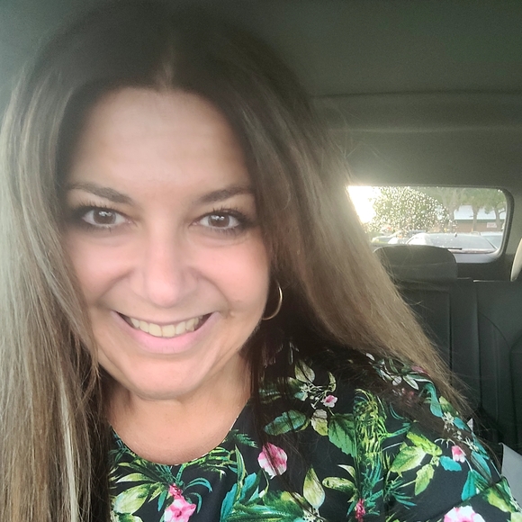 I have a variety of plus-size clothes and unique jewelry. Upcycle ❤️ - Picture 3 of 5